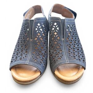 Earth Cascade Wedge Sandals Women 7.5 Indigo Blue Leather Laser Cut Excellent